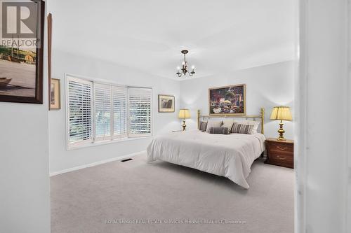 974 Owenwood Drive, Mississauga, ON 