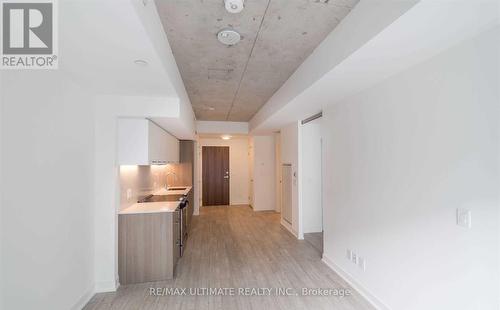 710 - 30 BASEBALL PLACE , Toronto, Ontario M4M 0E8 3