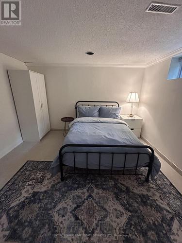 LOWER - 17 LONGFIELD ROAD , Toronto, Ontario M9B 3E8 5