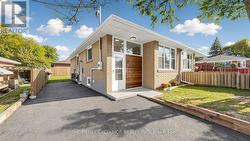 86 NEWBURY DRIVE Newmarket, ON L3Y 4R3