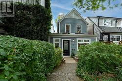 97 COLEMAN AVENUE Toronto, ON M4C 1P8