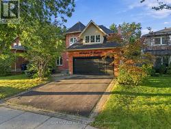 2087 MAYFLOWER BOULEVARD Oakville, ON L6H 4E8
