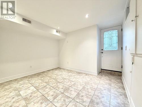 LOWER - 136 CAMPBELL AVENUE , Toronto, Ontario M6P 3V2 3