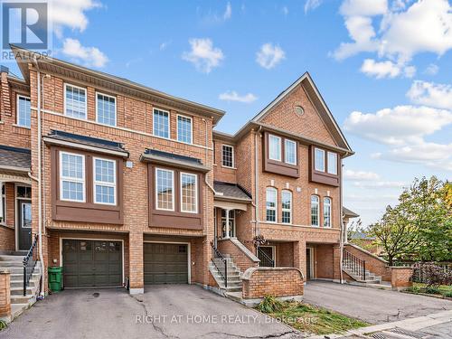 46 - 50 STRATHAVEN DRIVE  Mississauga, ON L5R 4E7