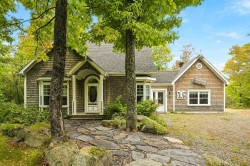 9 Rue de l'Aubier  Orford, QC J1X 7M6