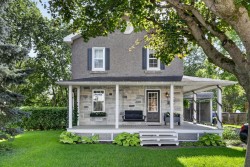 854 Rue Claude-De Ramezay  Marieville, QC J3M 1E8