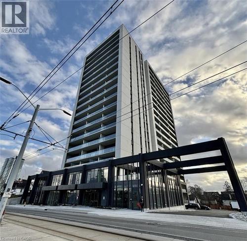 741 KING Street W Unit# 1412 , Kitchener, Ontario N2G 0E9 4