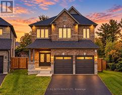 41 AUBURN COURT Barrie, ON L4N 6G9