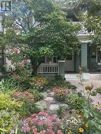 111 PALMERSTON AVENUE  Toronto, ON M6J 2J2