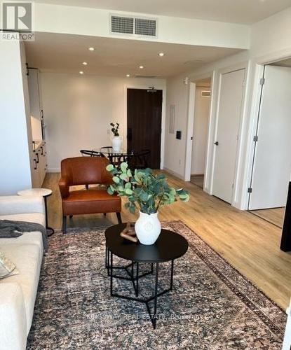 706 - 741 KING STREET W , Kitchener, Ontario N2G 1E5 4