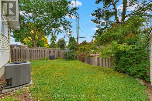 1840 Featherston Drive, Ottawa, ON 