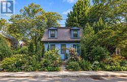43 BURNET STREET Oakville, ON L6K 1B6