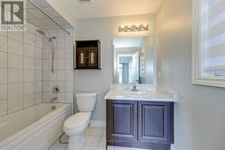 En-suite Bathroom - 