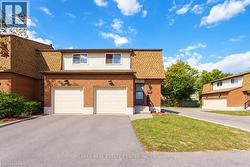899 STONE CHURCH Road E Unit# 4  Hamilton, ON L8W 1B2