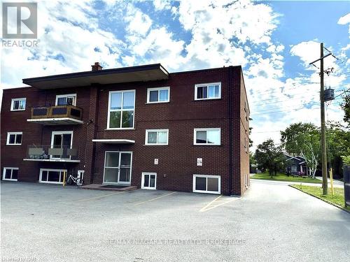 4 - 286 VINE STREET , St. Catharines (Carlton/Bunting), Ontario L2M 4T3 5