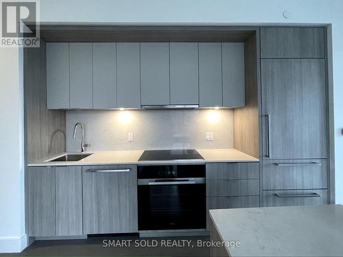 610 - 6 GREENBRIAR ROAD E , Toronto, Ontario M2K 0H6 4