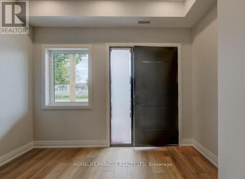 UPPER - 160 WEBER STREET W , Kitchener, Ontario N2H 4A4 2