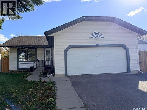 119 Hall Crescent, Saskatoon, SK 