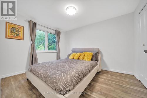 122 Vista Boulevard, Mississauga, ON 