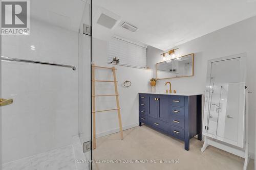 122 Vista Boulevard, Mississauga, ON 