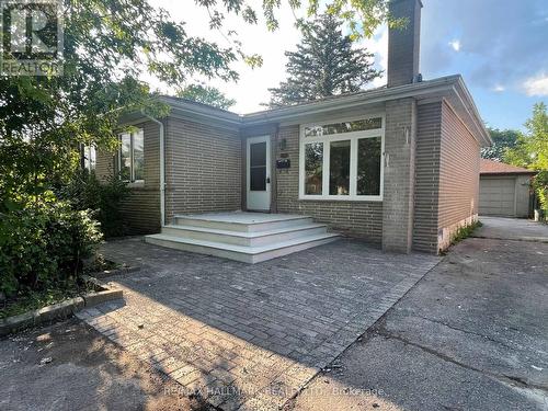 MAIN FLOOR - 116 CARTIER CRESCENT , Richmond Hill, Ontario L4C 2N6
