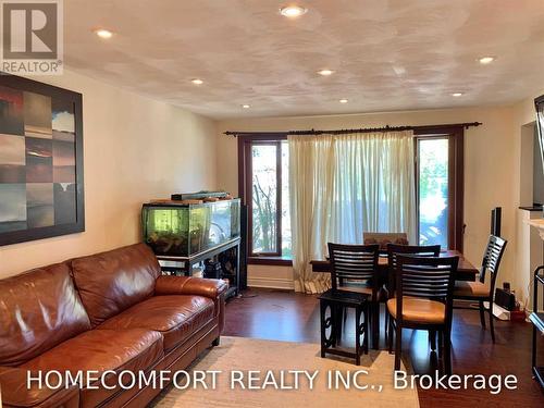 325 THE WEST WAY , Toronto, Ontario M9R 1H1 3