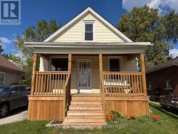 6269 ASH STREET Niagara Falls, ON L2G 2H4
