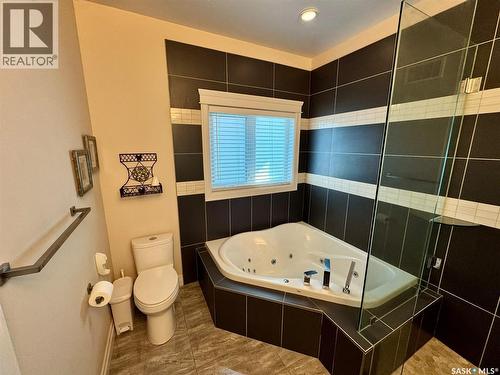 319 Roy Crescent, Saskatoon, SK 