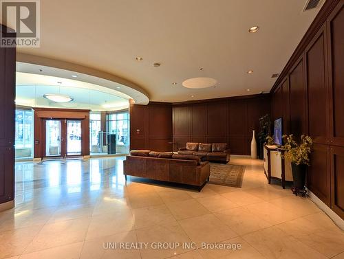 302 - 200 RIDEAU STREET , Ottawa, Ontario K1N 5Y1 3