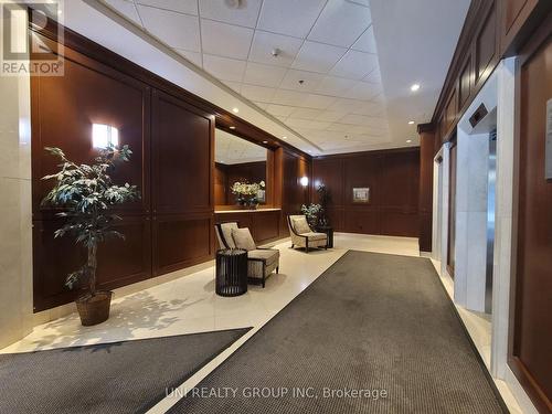 302 - 200 RIDEAU STREET , Ottawa, Ontario K1N 5Y1 5
