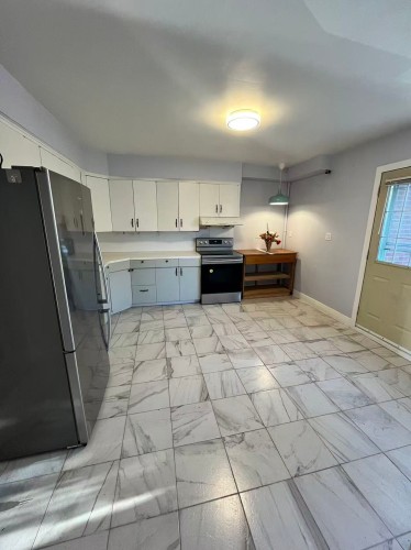 6920 Rue Jogues , Montréal (Le Sud-Ouest), QC H4E 2W8 5