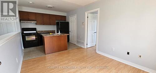 COACH - 109 NORTHVALE ROAD , Markham, Ontario L6B 1H6 5