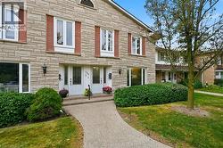 2066 BRANT Street Unit# 2  Burlington, ON L7P 3A6