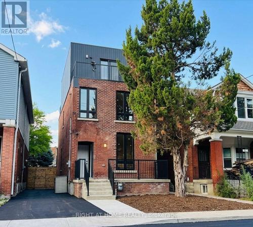 #2 - 151 GLEDHILL AVENUE , Toronto, Ontario M4C 5L1 2