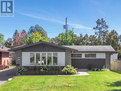 2160 LAMBETH WALK  Ottawa, ON K2C 1G1