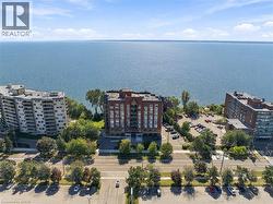 5340 LAKESHORE Road Unit# 203  Burlington, ON L7L 7A8
