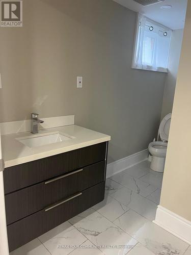 23 IRWIN AVENUE , Aurora, Ontario L4G 3G1 3
