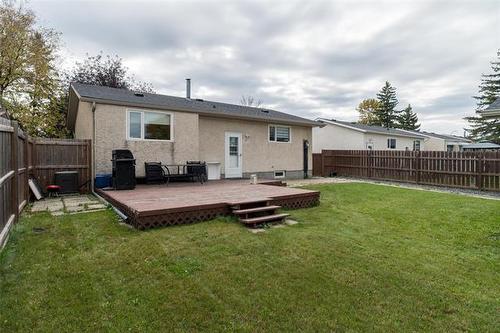 71 Rougeau Ave, Winnipeg, MB 