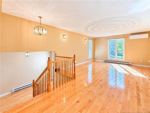 91 Bailey Ave, Fredericton, NB 