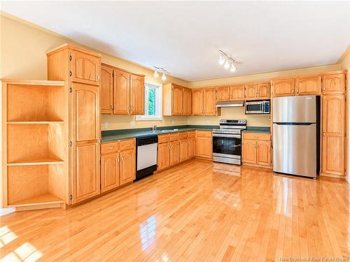 91 Bailey Ave, Fredericton, NB 