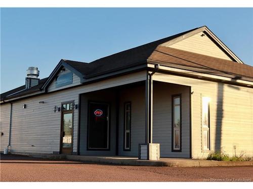 928 Champlain St, Dieppe, NB 