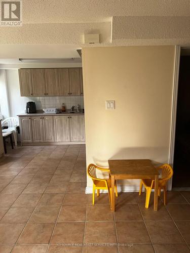 LOWER - 62 GROVER HILL AVENUE , Richmond Hill, Ontario L4S 1T6 4