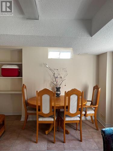 LOWER - 62 GROVER HILL AVENUE , Richmond Hill, Ontario L4S 1T6 5