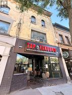 2865 DUNDAS STREET W Toronto, ON M6P 1Y9