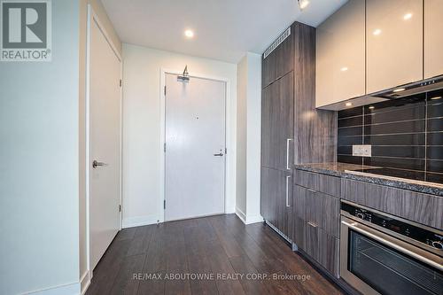 4805 - 115 BLUE JAYS WAY , Toronto, Ontario M5V 0N4 5