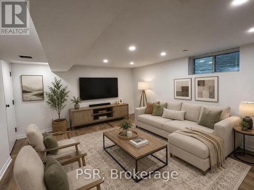 LOWER - 25 COULSON AVENUE , Toronto, Ontario M4V 1Y3 4