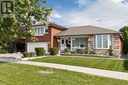 48 CHILLERY AVENUE Toronto, ON M1K 4S9