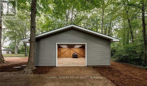 26041 Queens Line, West Elgin, ON 