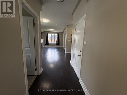 UPPER - 271 ANDREWS TRAIL , Milton, Ontario L9T 6S5 5