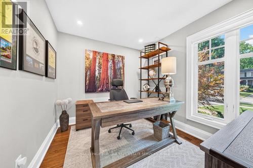385 Rosslyn Drive, Burlington, ON 